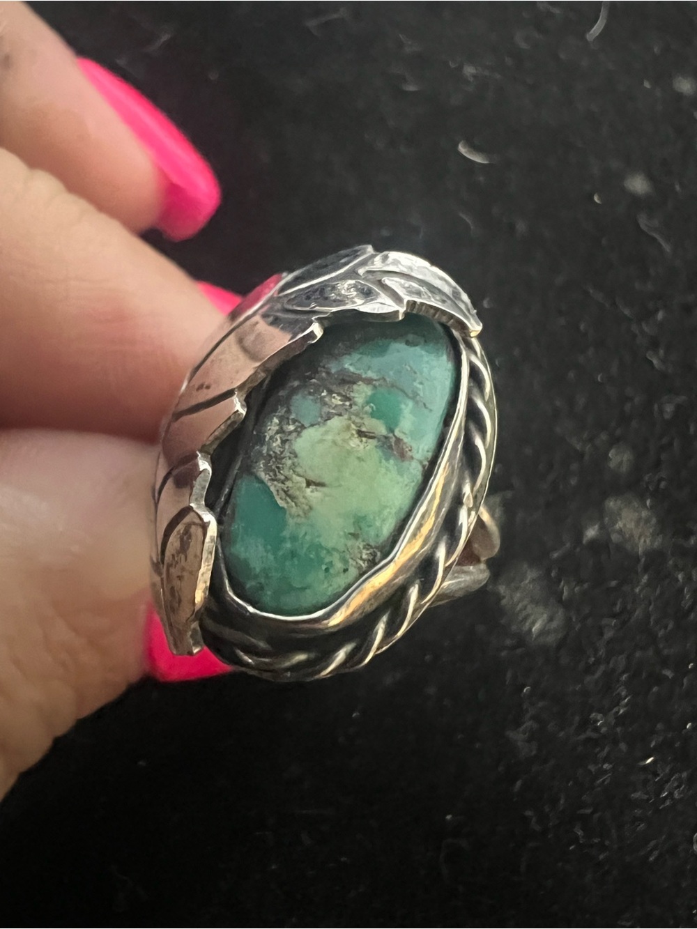 925 STERLING SILVER NATIVE TURQUOISE RING.  VINTAGE
